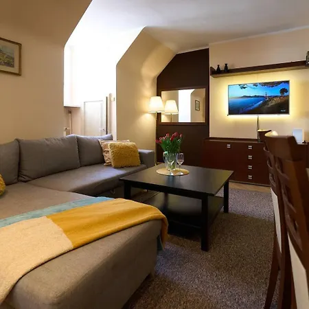 Old Town Vibe Premium ワルシャワ